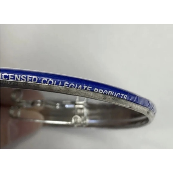 Vintage Kentucky Wildcats
Pinback Button Size - 3.5" - Picture 7 of 7